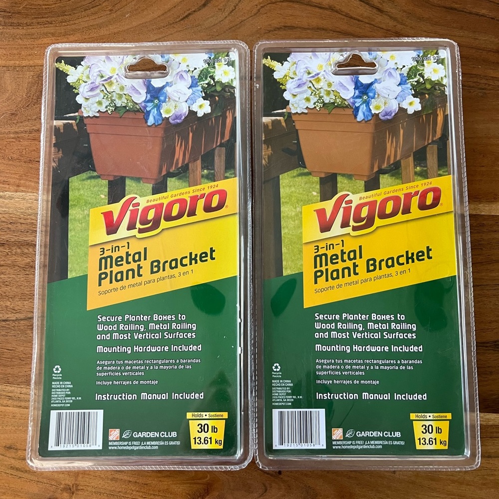 Vigoro 3-in-1 Metal Deck Plant Bracket, Planter Box Hanger, Holds 30 lbs